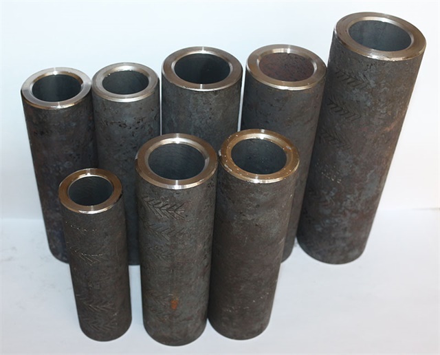 都安<font style='color:red'>冷挤压套筒</font>设备